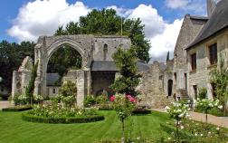 Le prieuré saint Cosme