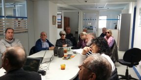 Carrefour avec participants