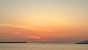 Et la lumière apparue